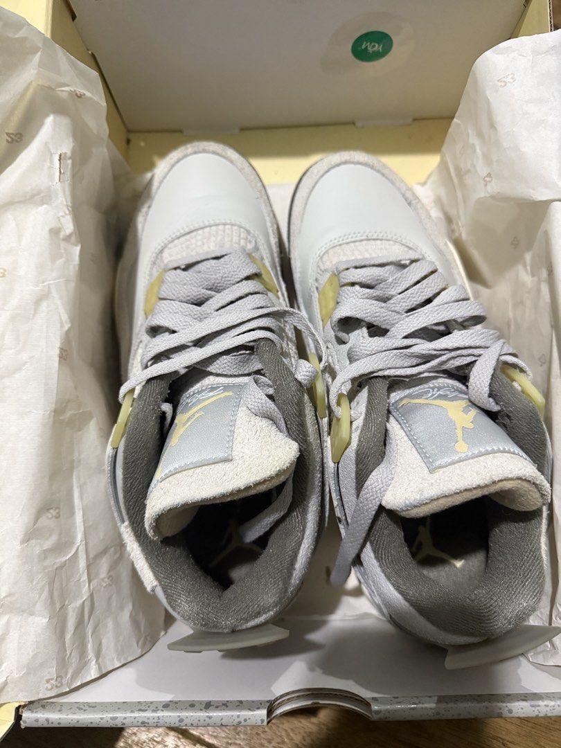 Nike Air Jordan 4 Craft Photon Dust (Category: Sneakers) located in Manila. Submitted by deanise_jil (Listing ID 1465298127, Image 2). Description: Air Jordan 4 Retro SE Craft “Photon Dust” (NEGOTIABLE FOR SURE BUYER) • Size: 8 US Men’s / 9.5 Women’s / UK 7 / EUR41 • Style Code: DV3742-021 • Condition: VNDS (Very Near Deadstock). • Inclusions: OG Box with matching size label and tissue inserts. • No trades. Pass to lowballers. Cash or GCash only.