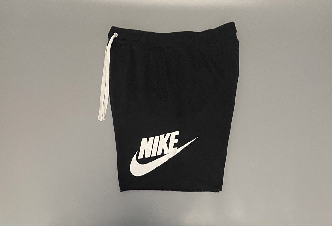 NIKE ALUMNI (Category: Shorts) located in Cebu City. Submitted by drippinthrift (Listing ID 1465233535, Image 2). Description: NIKE ALUMNI Size XL / FIT L Waist 30-34 / Lenght 20 Good as new No issue Price + Shipping Fee🛒 Cebu City📍 Via J&T / MAXIM🚚.