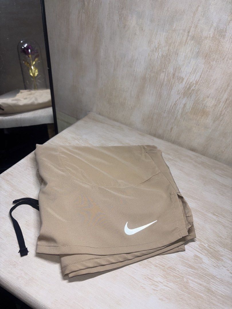 NIKE DRIFIT FLEX STRIDE WILD RUN / 3M REFLECTIVE SHORT (Category: Shorts) located in Cabuyao City. Submitted by pormanation-thrift-store (Listing ID 1465171418, Image 2). Description: NIKE DRIFIT FLEX STRIDE WILD RUN / 3M REFLECTIVE SHORT Condition: LIKE NEW Color rate: 10/10 (PWEDE SA MASELAN) Size: SMALL Dimes: 28-32”Wx15”L Issue: NONE‼️ Price: 1000.