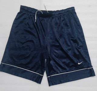 (Category: ) located in . Submitted by thrift_raid (Listing ID 1465283718, Image 1). Description: .