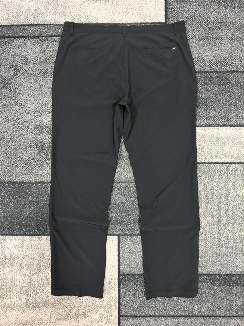 Nike Golf Standard Fit Pants (Category: Jeans) located in Iloilo. Submitted by bunitoapparel_v2 (Listing ID 1465379637, Image 2). Description: Nike Golf Standard Fit Pants Good as new No flaws Waist 40-42 Length 44 .