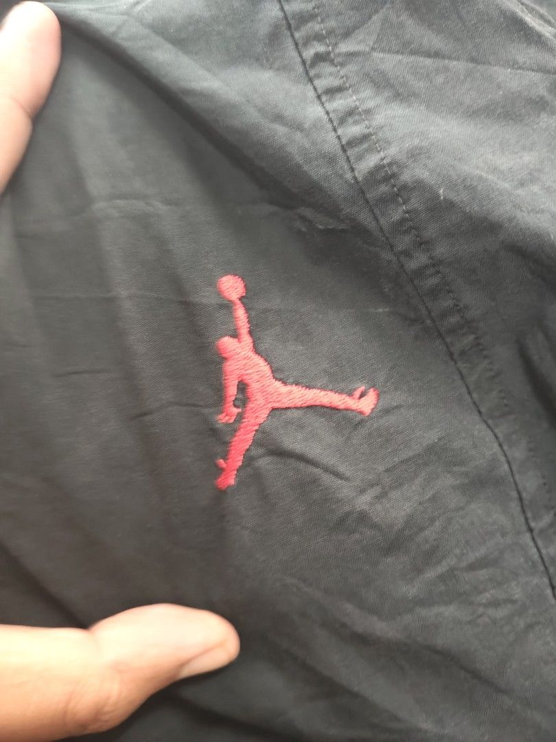 Nike Jordan air track pants (Category: Joggers) located in Cabadbaran. Submitted by jem1124 (Listing ID 1465221121, Image 3). Description: 30-34 waistline 40.5 length 7 hem excellent condition No issue.