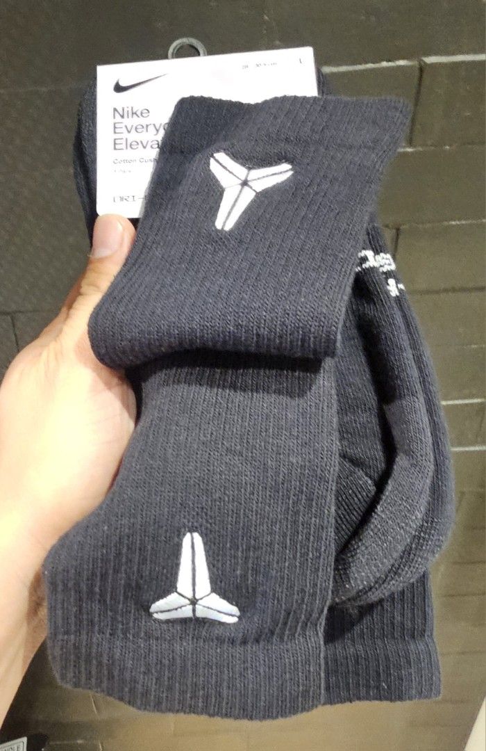 Nike Kobe Everyday Elevate Crew Socks Dark Grey Size L (Category: Socks) located in Manila. Submitted by oteprichki76623 (Listing ID 1465218219, Image 1). Description: size s m l 3pairs bnew legit.