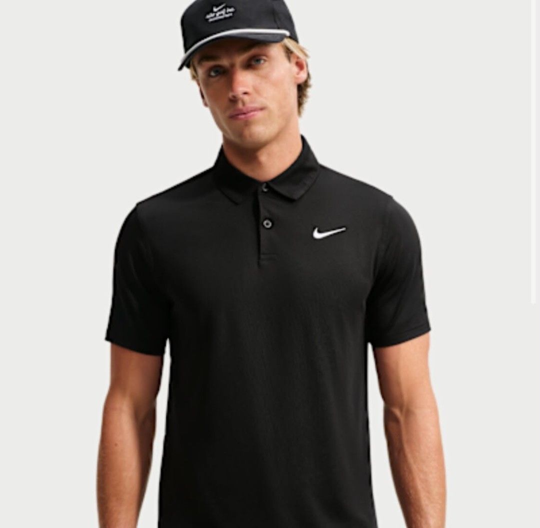Nike Polo Shirt (Category: Tshirts & Polo Shirts ) located in Pasig City. Submitted by geloangelo17550 (Listing ID 1465358899, Image 2). Description: Authentic Excellent condition 23 x 29 dimes No issue.
