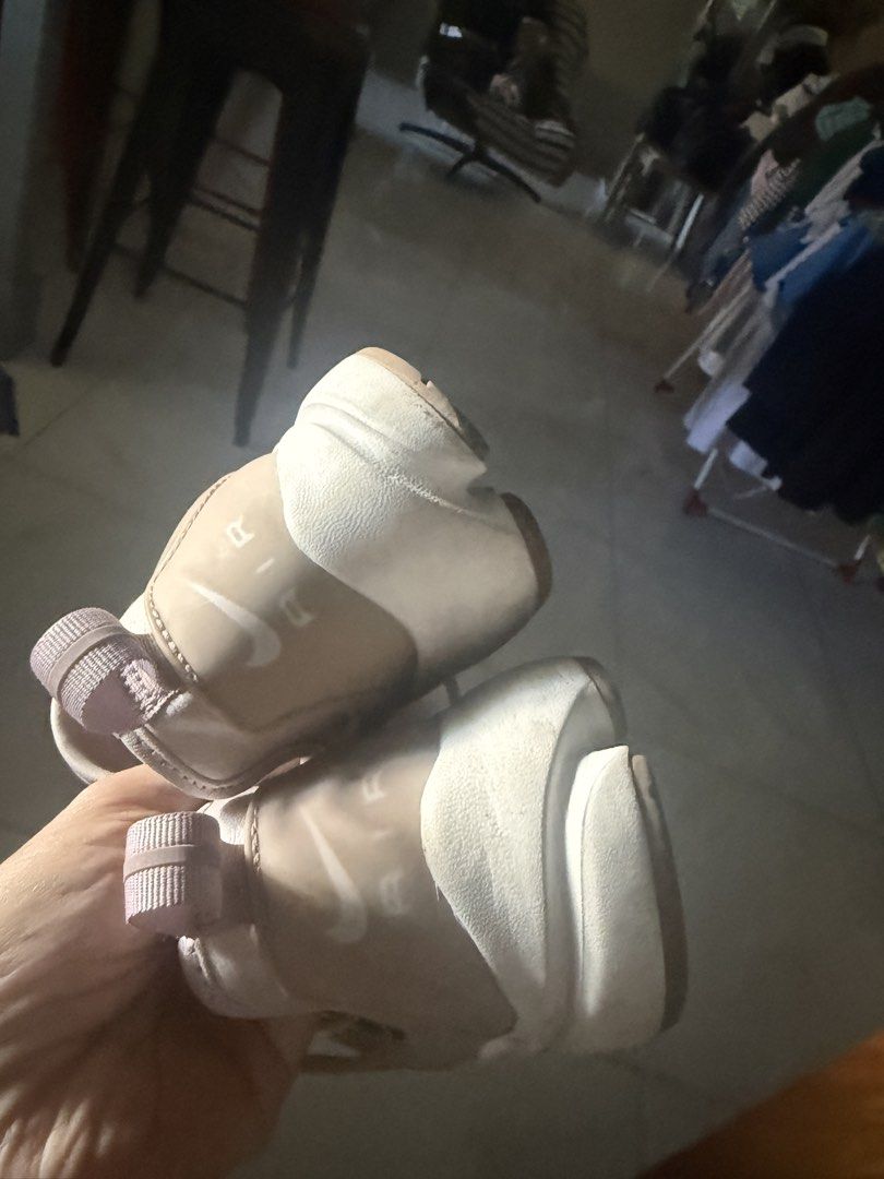 nike presto (Category: Sneakers) located in Rizal. Submitted by vargas.cel (Listing ID 1465177286, Image 3). Description: selling my preloved pero ok na ok pa linisan na lang 24 cm us 7 .