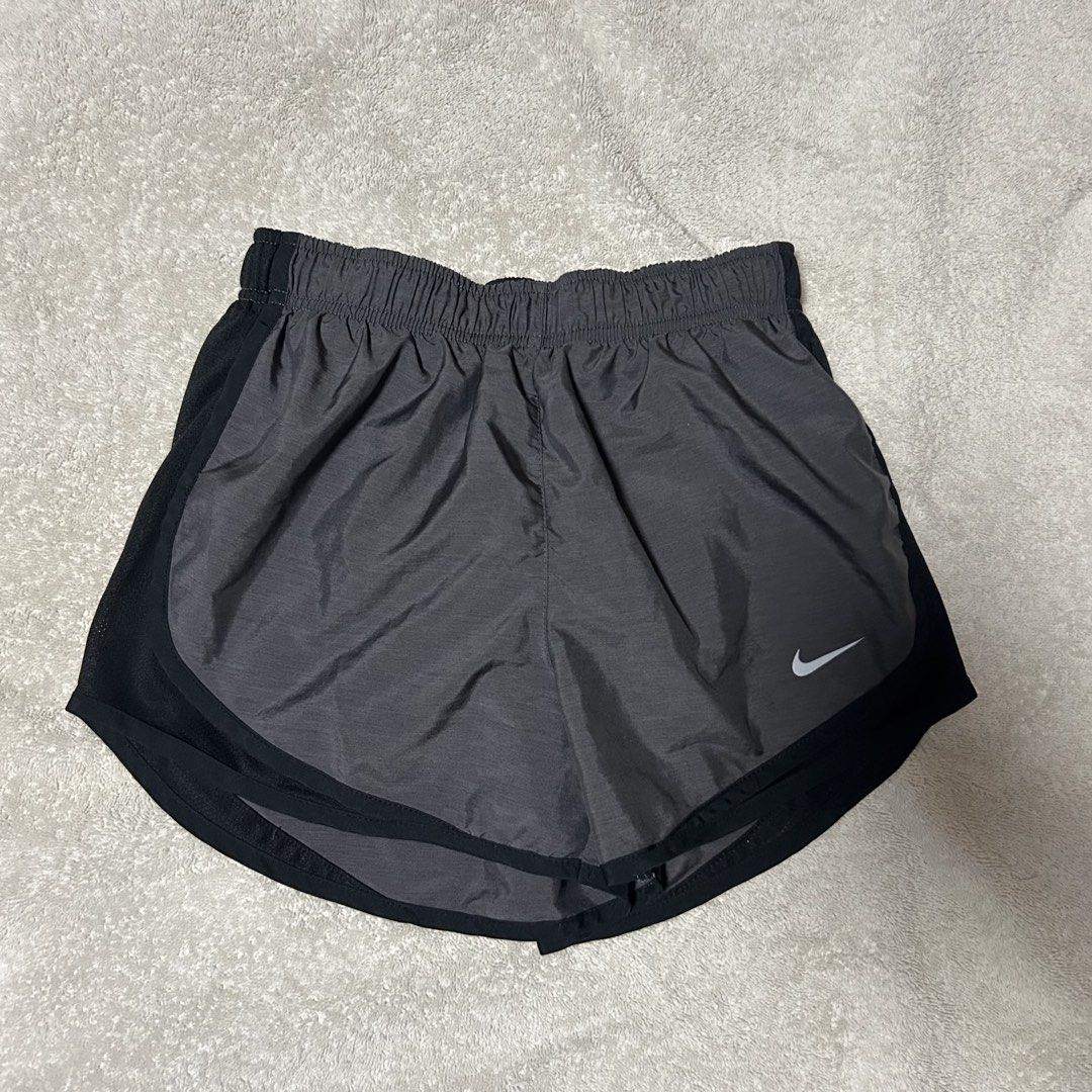 Nike Running Shorts (Category: Activewear) located in San Juan City. Submitted by e_declutters2019 (Listing ID 1465332516, Image 2). Description: • minor flaw: mosquito patch residue at the back - probably can be removed • size small.