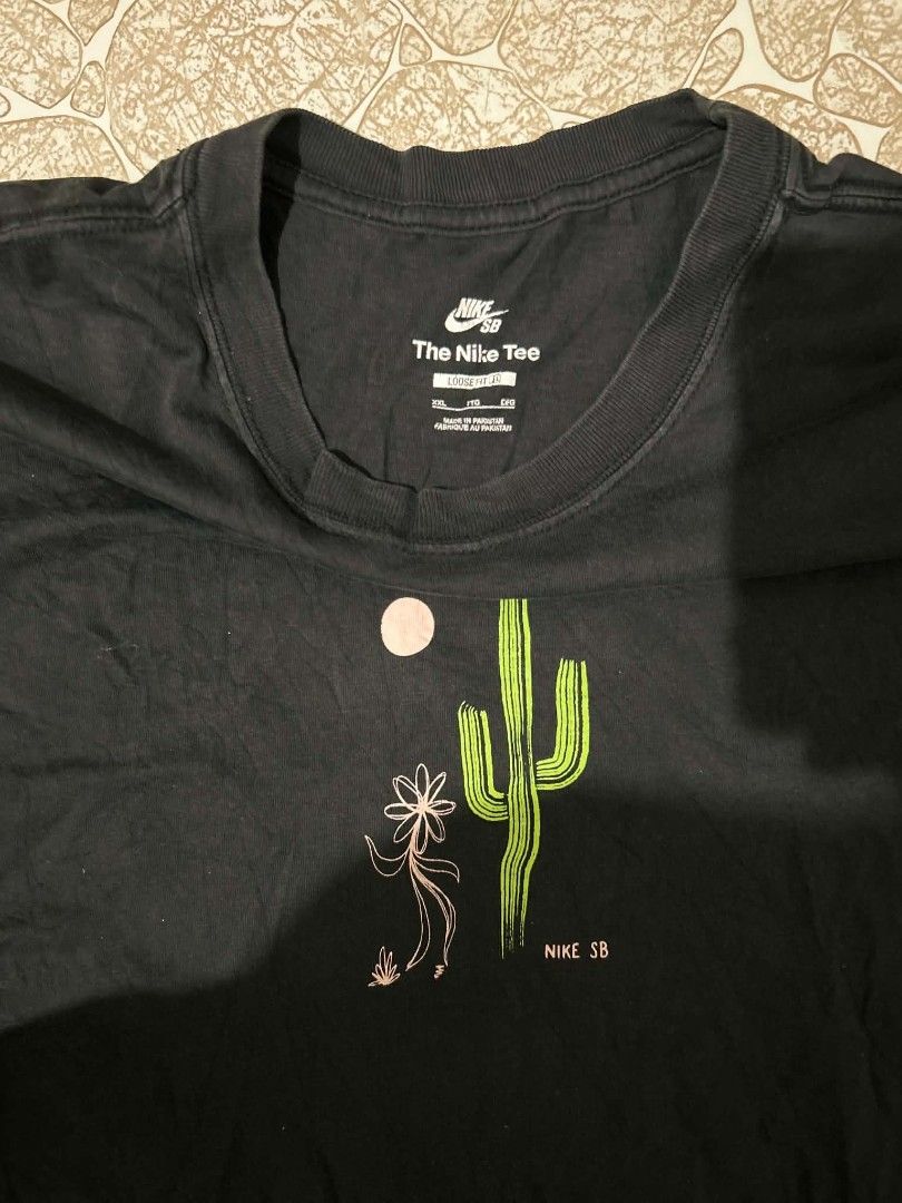 Nike SB (Category: Tshirts & Polo Shirts ) located in Cebu City. Submitted by chrismark.cavan11 (Listing ID 1465288317, Image 3). Description: - Nike SB Tee - Dancing Cactus - Size XXL on tag - Best fit in large and XL - Excellent condition.
