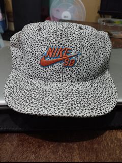 (Category: ) located in . Submitted by happycaps (Listing ID 1465226104, Image 1). Description: .