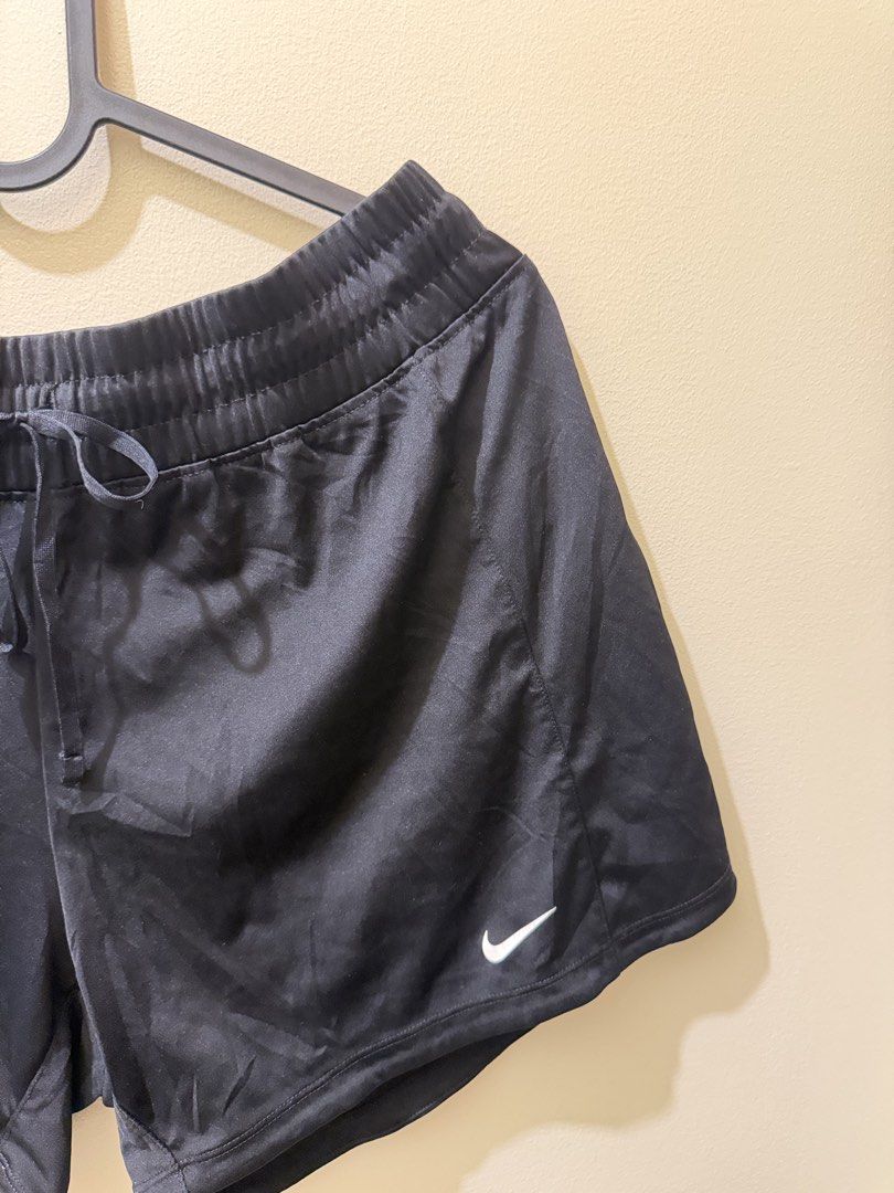 Nike Shorts Black (Category: Shorts) located in Manila. Submitted by xmagic.shopx (Listing ID 1465376869, Image 2). Description: .
