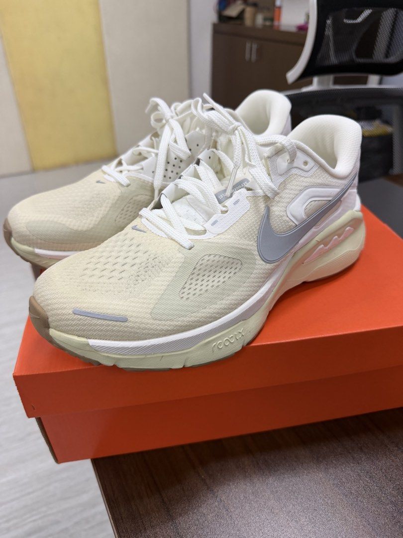 Nike Structure Plus ESS Lt Khaki Metallic Silver (Category: Sneakers) located in Mandaluyong City. Submitted by Lexphi (Listing ID 1465203068, Image 1). Description: - Model: Nike Structure Plus ESS - Color: Light Khaki / Metallic Silver (Cream tone upper) - Size: Mens US 9 / Womens US 10.5 - Comfort Tech: ReactX foam midsole and ZoomX cushioning - Condition: good as new, used only for mall walking - Inclusion: Comes with original orange box.