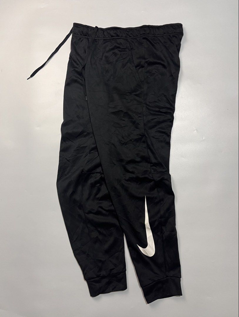 ♻️NIKE THERMA FIT PANTS ♻️ (Category: Joggers) located in Manila. Submitted by cjsthrift (Listing ID 1465242500, Image 1). Description: ‼️Want to sell‼️ ♻️NIKE THERMA FIT PANTS ♻️ ▫️Exellent condition ▪️None hidden issue ▫️Color rate 9/10 ▪️Waist: 30-32 To Stretch ▫️Lenght: 37 ▪️Large on tag 🏷️ 750 + shipping fee 📩 📍 Pagadian City Zamboanga Del sur ✅Unli Vc For Checking items ✅Unli Vouch ✅Legit Seller.