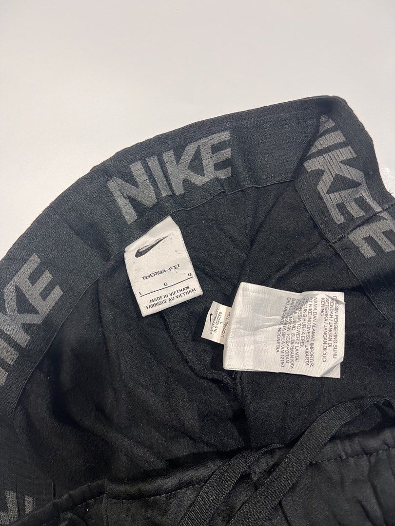 ♻️NIKE THERMA FIT PANTS ♻️ (Category: Joggers) located in Manila. Submitted by cjsthrift (Listing ID 1465242500, Image 3). Description: ‼️Want to sell‼️ ♻️NIKE THERMA FIT PANTS ♻️ ▫️Exellent condition ▪️None hidden issue ▫️Color rate 9/10 ▪️Waist: 30-32 To Stretch ▫️Lenght: 37 ▪️Large on tag 🏷️ 750 + shipping fee 📩 📍 Pagadian City Zamboanga Del sur ✅Unli Vc For Checking items ✅Unli Vouch ✅Legit Seller.
