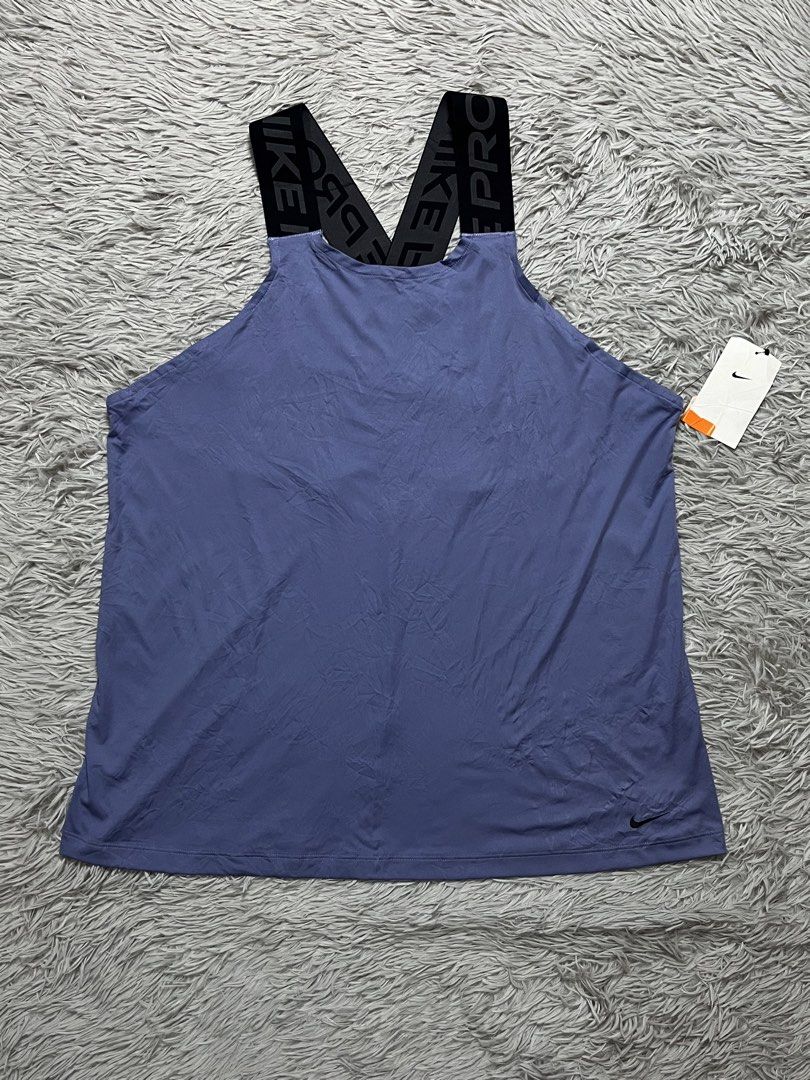 Nikepro Top (Category: Activewear) located in Dipolog. Submitted by krstnagnis98 (Listing ID 1465307288, Image 3). Description: Nikepro Top L-XL With tags Like new.