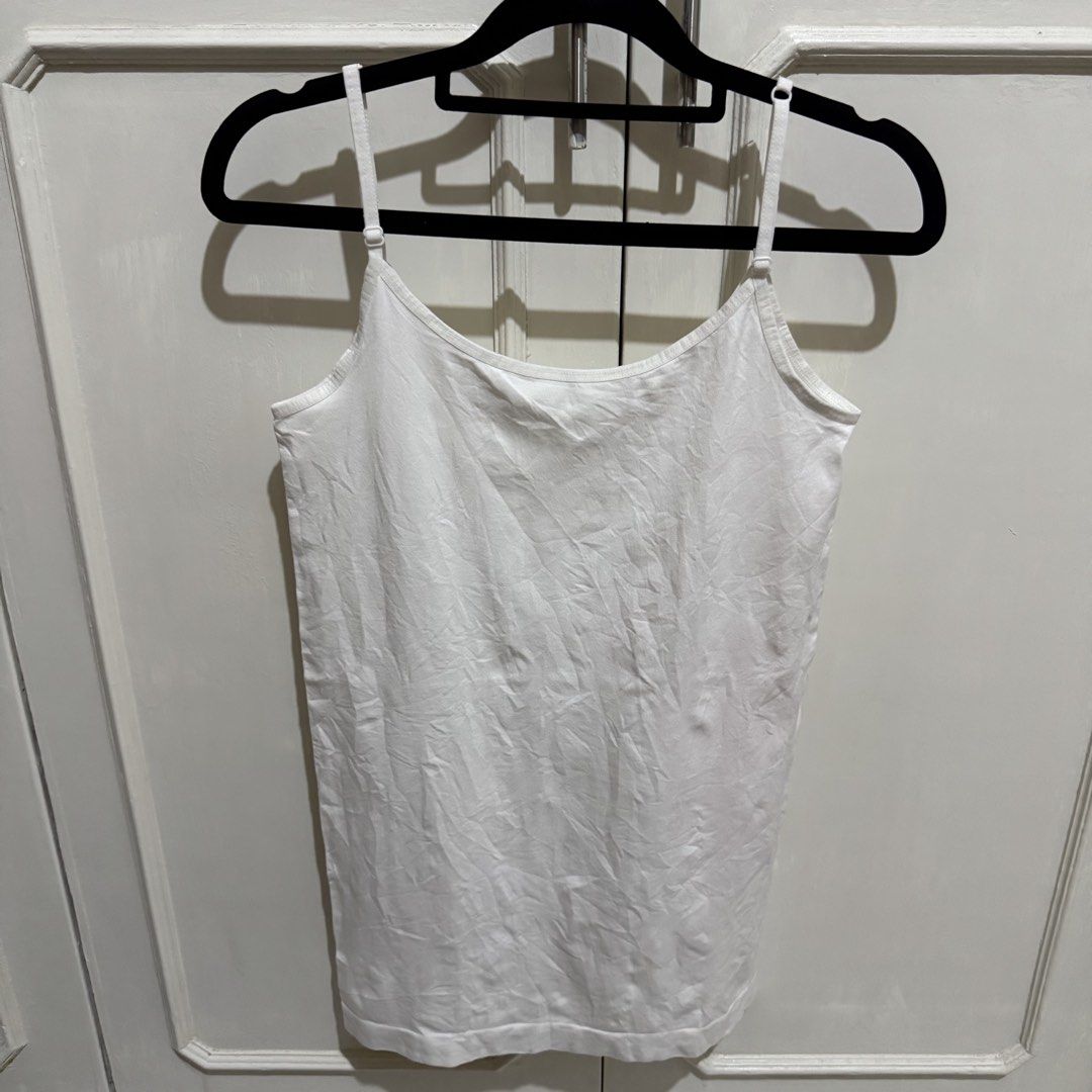Nine West White Camisole Top (Category: Sleeveless) located in Vigan. Submitted by chiyannav (Listing ID 1465338267, Image 1). Description: .