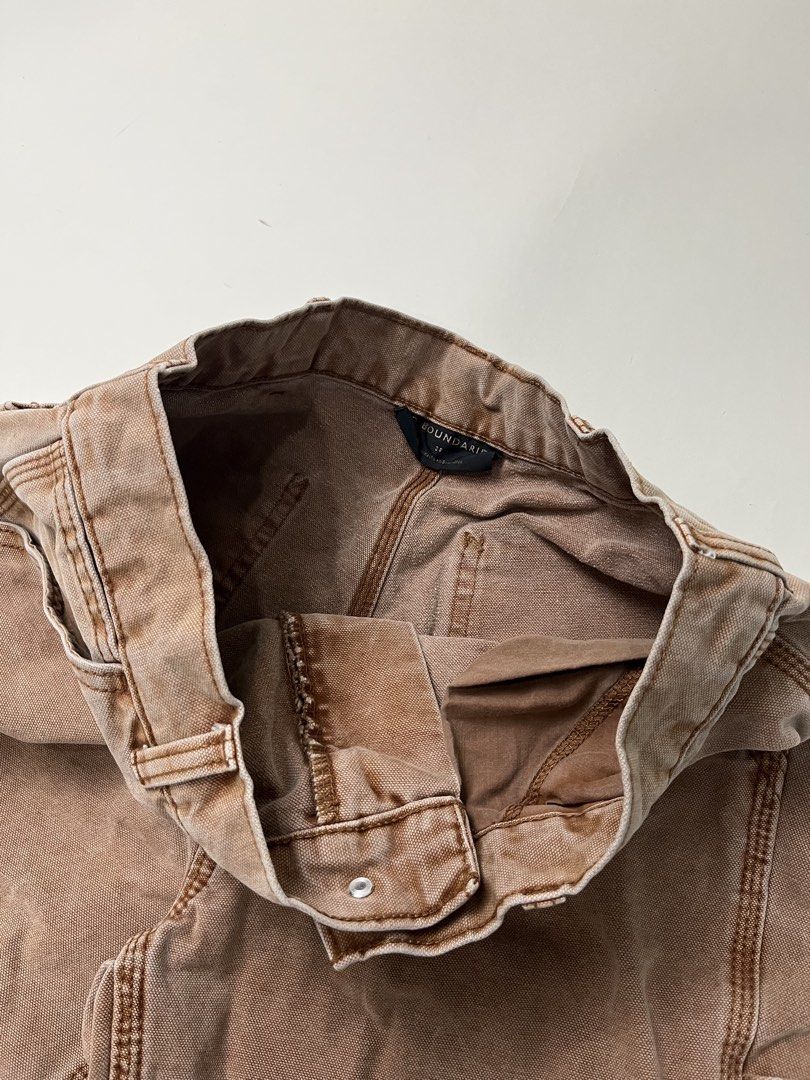 No Boundaries Shorts (Category: Shorts) located in Makati City. Submitted by ufcknwthbst (Listing ID 1465193726, Image 3). Description: 20 inch length 9.5/10 condition No issue.