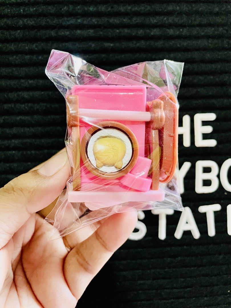 Nyanko Donut Rack/Display Case Re-ment (Category: Interactive Toys) located in Rizal. Submitted by kim.gnzls (Listing ID 1465192617, Image 1). Description: From Japan Box Brand new. Pm for more detailsu (WYSIWYG) ▪ Seabank/Maribank Payment ▪ Flash\JNT\Lalamove 📍 Rodriguez, Rizal.