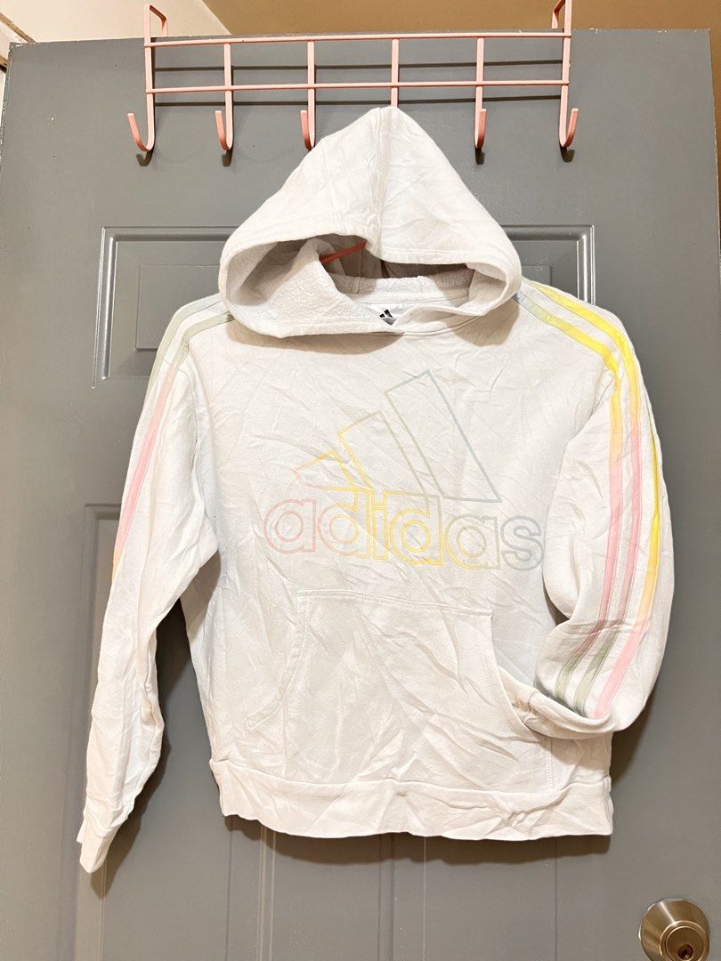 OG ADIDAS HOODIE (Category: Coats, Jackets and Outerwear) located in Manila. Submitted by lucas21 (Listing ID 1465195534, Image 2). Description: - SIZE SMALL - NO FLAWS.