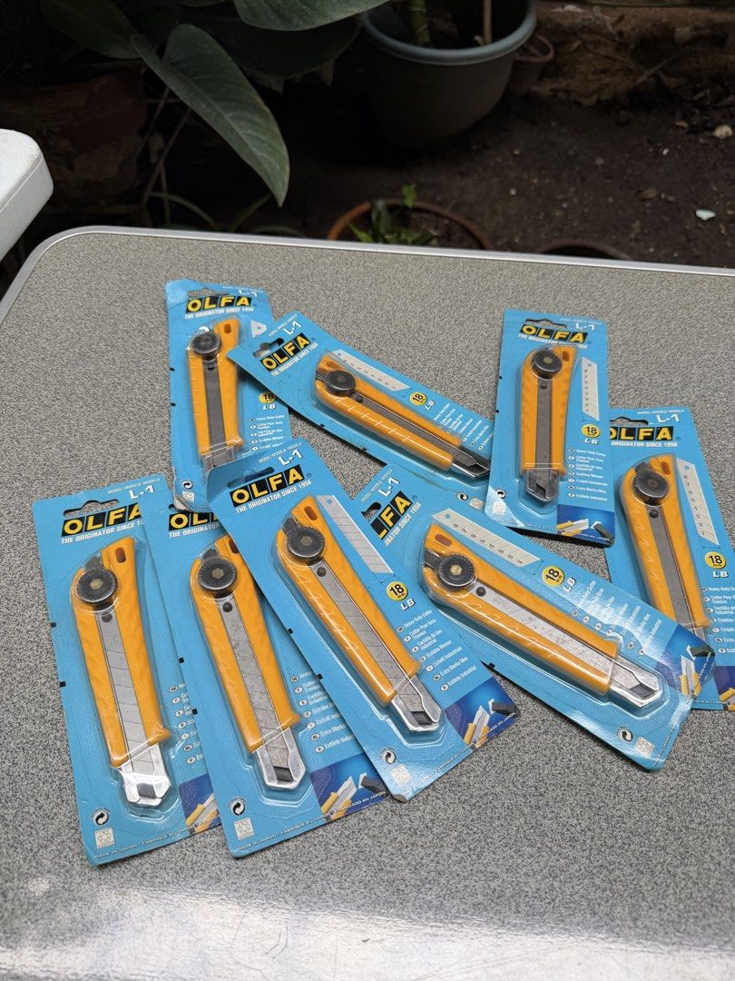 Olfa cutters (Category: Office Furniture & Fixtures) located in Davao. Submitted by parteawares2 (Listing ID 1465315460, Image 1). Description: Olfa big heavy duty cutters.
