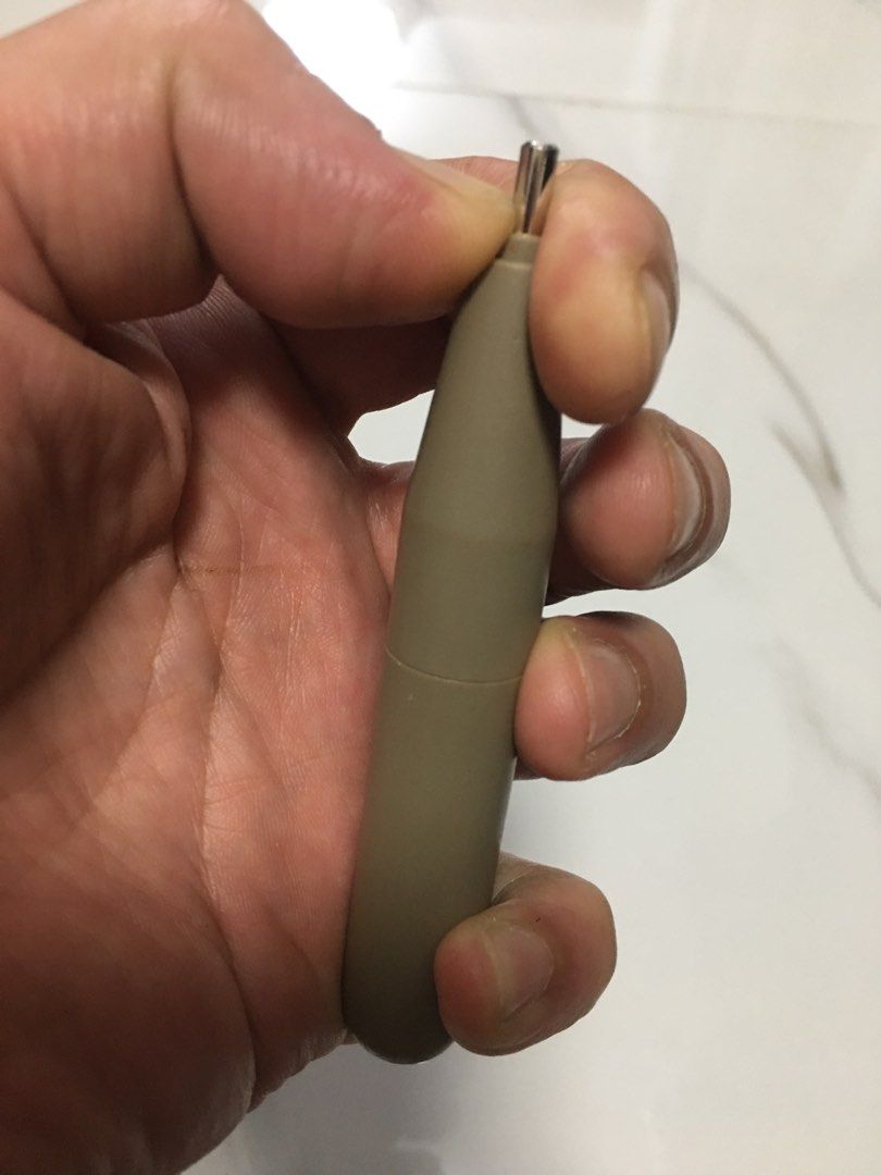 Olive Green Pocket Pop Out Rod (Category: Everything Else Others) located in Pasay City. Submitted by gilbertso62551 (Listing ID 1465296422, Image 3). Description: - Color: Olive Green - Compact and portable design with a convenient pocket clip - Simple one-handed operation -As is,where is - Not BrandNew - NO COD/COP - NO FREE SHIPPING .