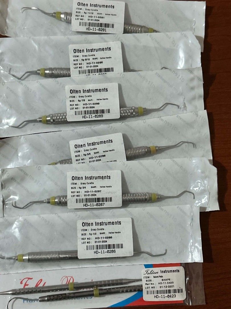 Olten Instruments Gracey Curette Set with Freebies (Category: Medical Supplies & Tools) located in Makati City. Submitted by krokomines (Listing ID 1465279422, Image 1). Description: Dental Periodontal Instrument Set – Gracey Curettes (8-Piece Set) Price: ₱1,500 (Original Price: ₱2,500) BRAND: OLTEN Inclusions: • Gracey Curette 1/2 • Gracey Curette 3/4 • Gracey Curette 5/6 • Gracey Curette 7/8 • Gracey Curette 9/10 • Gracey Curette 11/12 FREE Nab