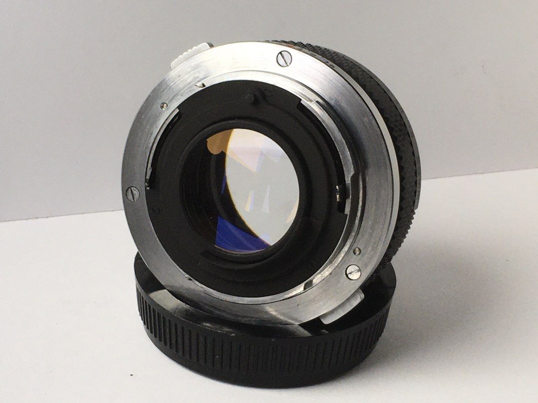 Olympus zuiko lens limited prodn (Category: Lens & Kits) located in Las Pinas. Submitted by film101 (Listing ID 1465206620, Image 2). Description: Olympus zuiko its a limited prodn lens its M-system model -its a semi less height than 2nd and 3rd model as compare -semi pancake lens -first version OLympus M-system F.Zuiko Auto -S 50mmf1.8 -minimum 0.45mm-10mm Inf -with lens cap and bottom cap --------/ Condition of lens Clean optixs ready to use Wi