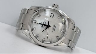 (Category: ) located in . Submitted by watchesrumor (Listing ID 1465268928, Image 1). Description: .