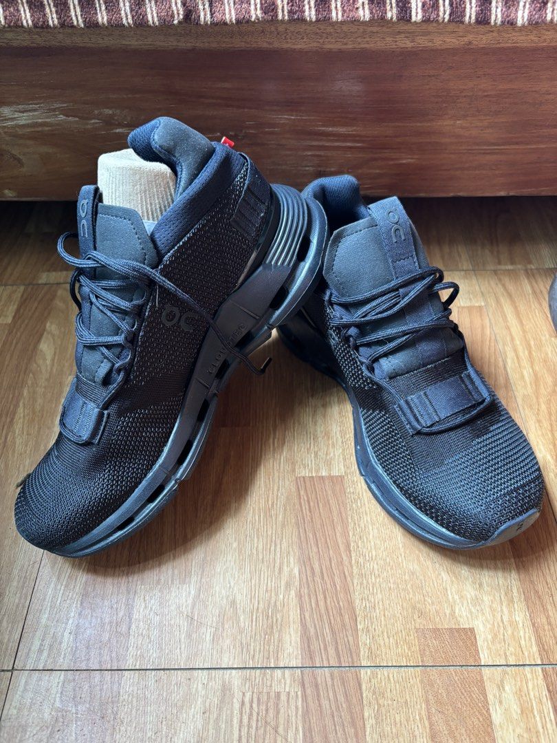 ON Cloudnova Black | Eclipse — Women’s US 5.5 (Category: Activewear) located in Urdaneta. Submitted by aiyannnaahh (Listing ID 1465338571, Image 2). Description: ₱8,500 negotiable • Size: US W 5.5 / UK 3.5 / EU 36.5 / JP 22.5 • Colorway: Black / Eclipse • Condition: Brand new / never worn • No original box Selling my brand new On Cloudnova Black/Eclipse. Never been used or worn — only the original box was discarded due to limited storage space. S