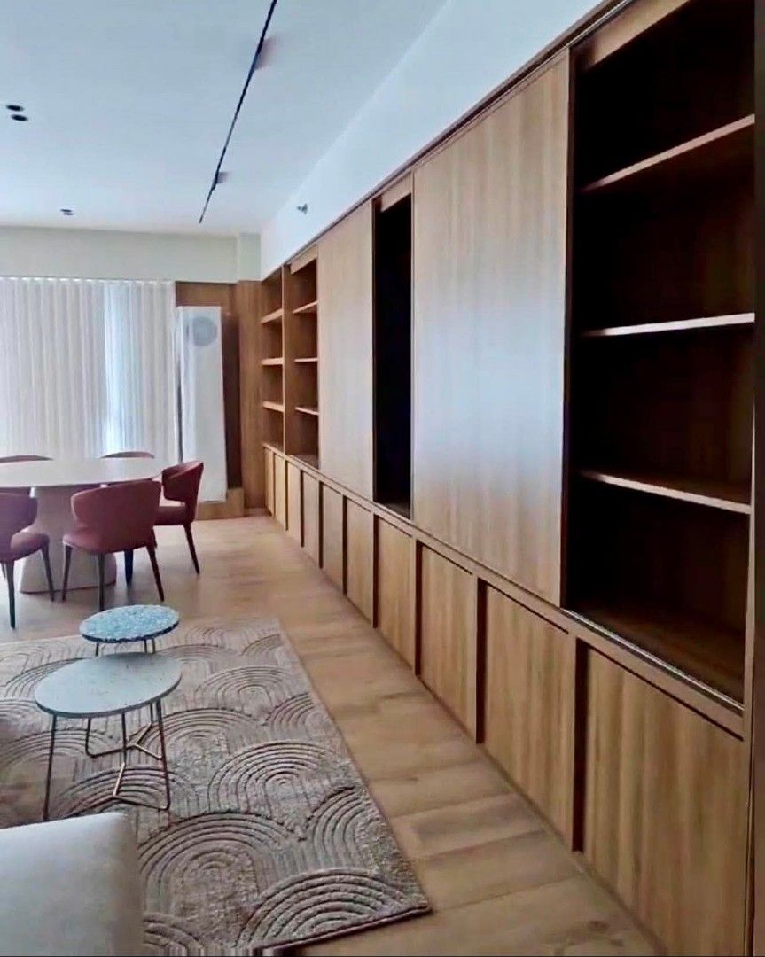 One Serendra - East Tower (Category: Apartments & Condos) located in Caloocan City. Submitted by nicol.metropro (Listing ID 1465292266, Image 1). Description: FOR SALE One Serendra East Tower Special 2 Bedroom w 3 T&B 28th Floor 172 SQM Fully furnished Newly and fully renovated Ensuite walk in closet & bathroom Receiving area w/ couch Maid’s/utility room Tandem parking in Basement 1 Asking Price: 70,000,000.00.