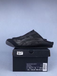 (Category: ) located in . Submitted by khai.uasneakers (Listing ID 1465264818, Image 1). Description: .