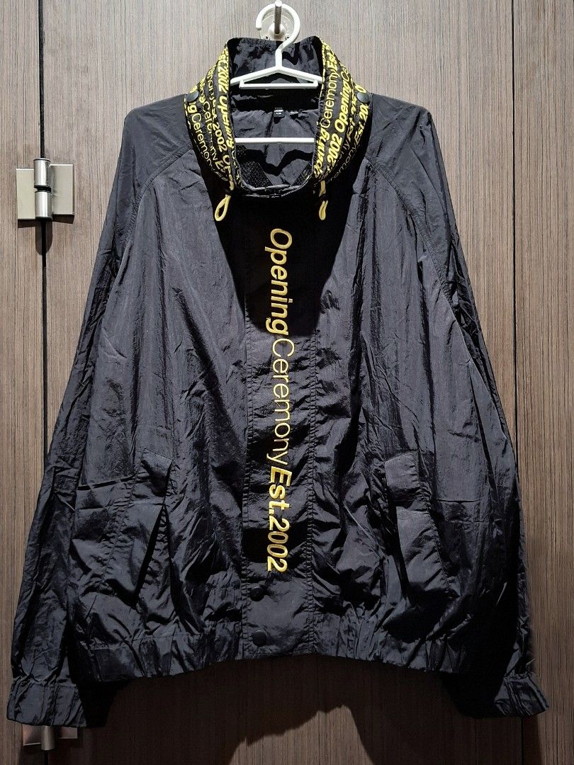 Opening Ceremony Windbreaker Jacket (Auth Archive Sample/Prototype/Discontinued) (Category: Coats, Jackets and Outerwear) located in Pasig City. Submitted by coveted.mnl (Listing ID 1465221308, Image 1). Description: Authentic. In Pristine Condition📌 Best fit to: XXL Width : 30 Length : 27 (MEASURED BY INCHES) 9.5/10 overall condition No issues or flaws in fabric • P1300 Slightly negotiable • Pasig City meet up • Open for COD Via Lalamove or Gra