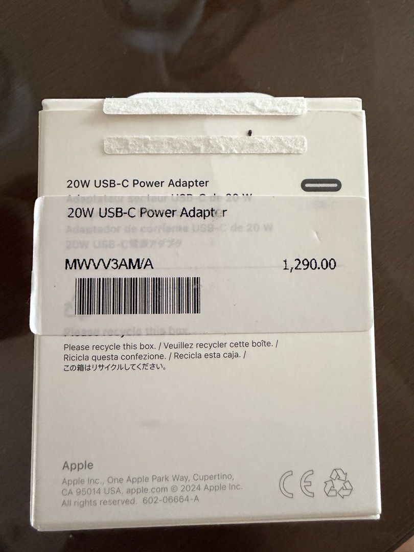 ORIGINAL Apple Charger from Power Mac (Category: Batteries & Power Banks) located in Quezon City. Submitted by anarascloset (Listing ID 1465187419, Image 2). Description: FOR SALE: 20W FAST CHARGING ADAPTER Brand New | Never Used | Ready to Sell! 🔌 20W fast charging adapter 📦 Brand new and in excellent condition ⚡ Fast and efficient charging 📱 Perfect for compatible smartphones and other devices Nabili last year hindi namin nagamit since merun