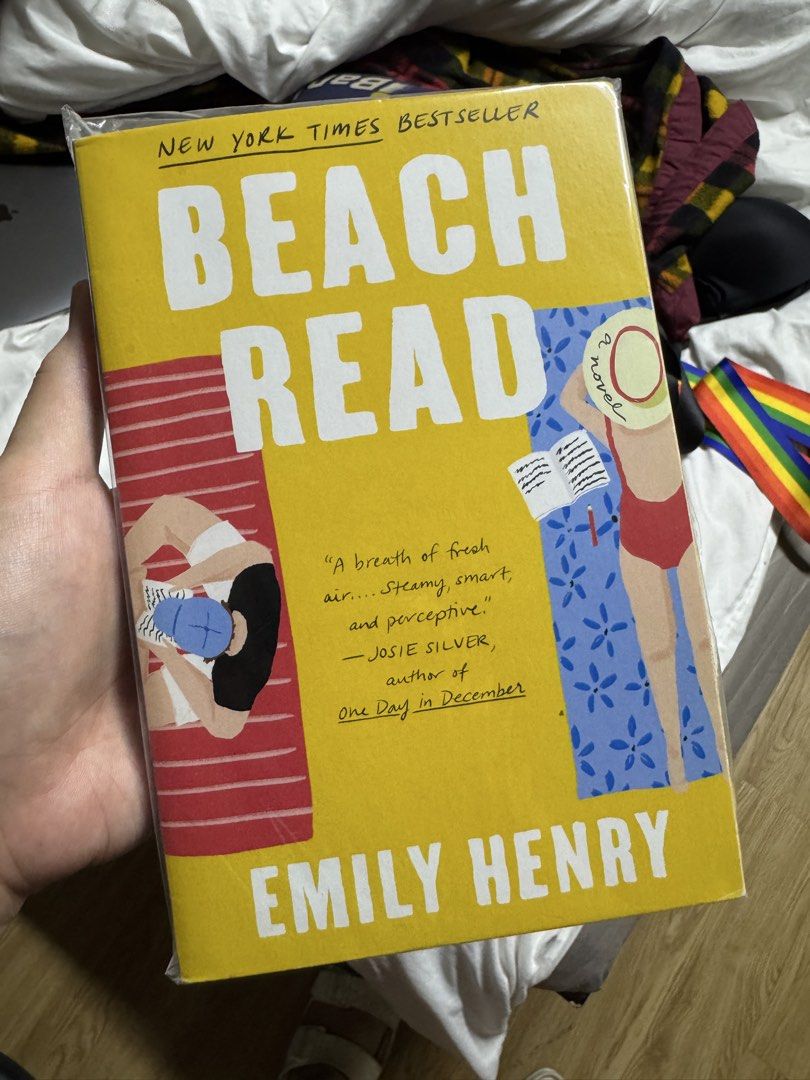 [Original] Beach Read by Emily Henry Novel Paperback (Category: Storybooks) located in Davao. Submitted by ash.ea (Listing ID 1465373717, Image 1). Description: ORIGINAL RFS: hoarded books and then realized a preferred reading via kindle. No low balling please. Davao City, delivery via maxim/grab, jnt. Meet ups Agdao Public Market or 7/11 in front if IQOR. Meet ups elsewhere with handling fee depending on grabtaxi/car prices. - Title & Author: Be
