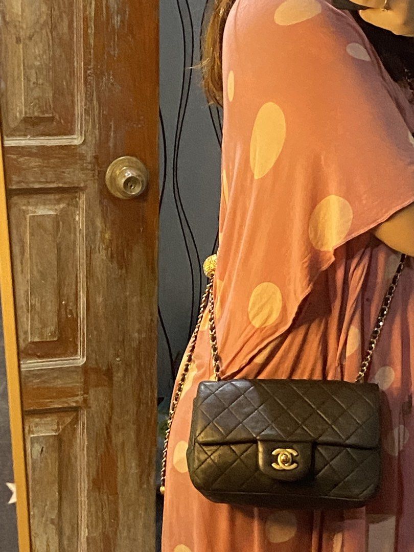 Pa genuine leather Ang ganda (Category: Cross-body Bags) located in Davao. Submitted by goldenstone_0be9b3 (Listing ID 1465266640, Image 2). Description: Pa genuine leather ang gandaaa pa neto ang gandaaa ng loob, walang flaws swear! .