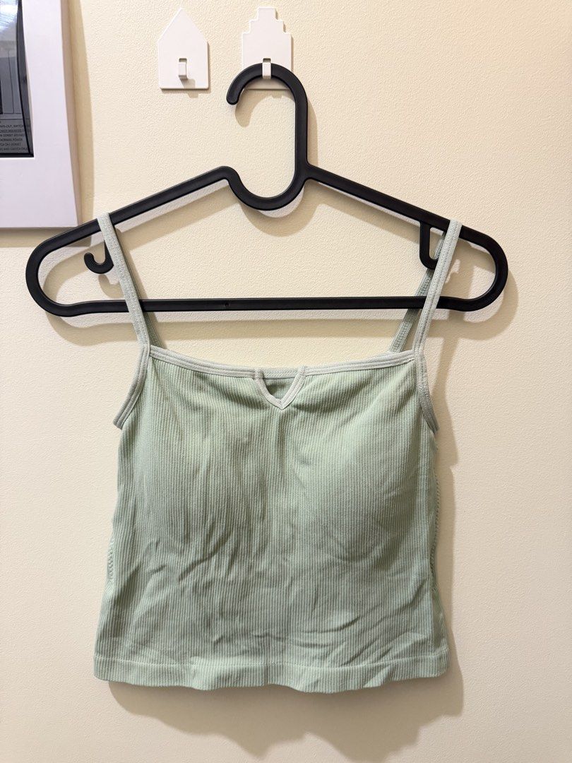 Padded Tops (Category: Sleeveless) located in Manila. Submitted by xmagic.shopx (Listing ID 1465283361, Image 2). Description: 1. 149 2. 129 3. 99 4. 129 5. 99 ‼️Open for TAKE ALL‼️ P499.00 only .