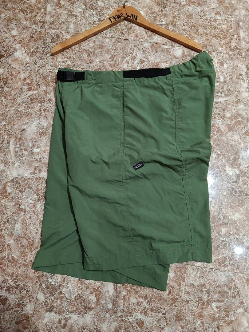Patagonia Men's Short (Packable) (Category: Activewear) located in Cebu City. Submitted by keenstone_24df15 (Listing ID 1465176273, Image 1). Description: 💯 Authentic 🏷️Patagonia Men's Short (Packable) Size: Large Waistline: 34 Length: 21 Hem: 12 Colorate & Condition: 9.8 Out Of 10 Like New Condition No Issue 🏠Location: Cebu City 🚚Thru J&T (Door To Door).