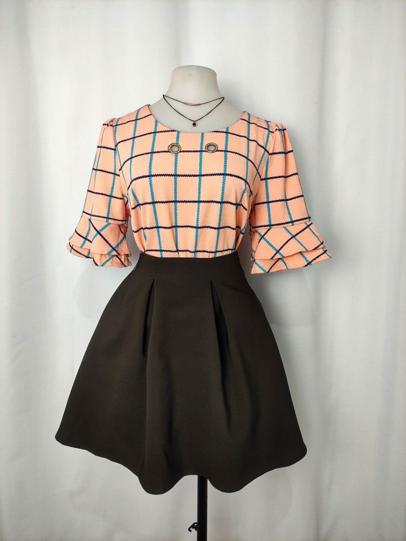 Peach Blouse (Category: Blouses) located in Caloocan City. Submitted by happystar.e0dc1b (Listing ID 1465201438, Image 2). Description: ⚠️PLEASE CLICK THE IMAGE TO SEE THE SIZE⚠️ FB PAGE: IPPEUNI AGASSI Location: Caloocan City ❌ No haggling ❌ No when worn ❌ No "more pics" ❌ No flaws, unless stated ❌ Request for specific measurements of neck, arm, shoulder etc will not be entertained.