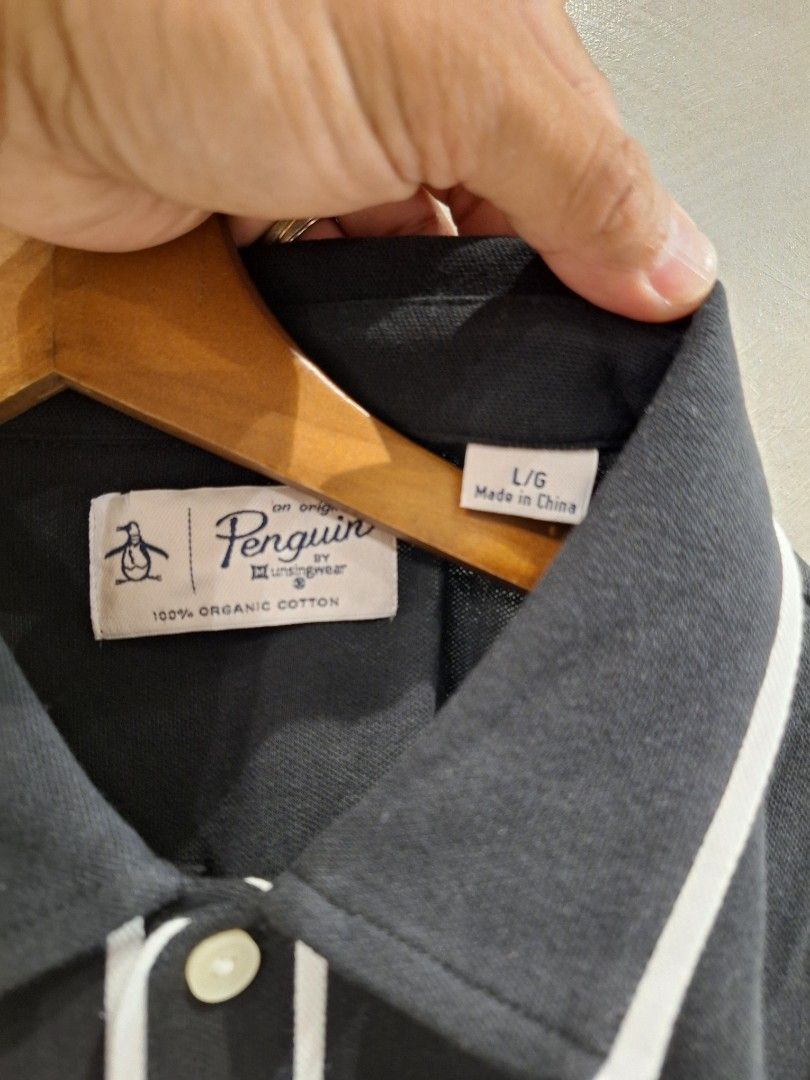 Penguin original pocket poloshirt (Category: Coats, Jackets and Outerwear) located in Muntinlupa City. Submitted by kstefanomela14 (Listing ID 1465176141, Image 3). Description: brandnew legit no issue penguin pocket classic poloshirt supet black large - 22.5 x 29 cod cop lalamove lbc j&t.