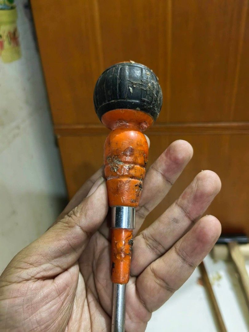 Philip Screwdriver - Vessel Ball Grip Through-Type Screwdriver. (Category: Home Improvement Tools & Accessories) located in Cebu City. Submitted by dudes_villanueva (Listing ID 1465176343, Image 2). Description: Philip Screwdriver - Vessel Ball Grip Through-Type Screwdriver. No. 2 Alloy Steel Model : Power SG - 100 📌 Featuring an orange and black ergonomic ball-gripe handle and a metal tang-thru shaft. 📌 Tried and tested. Marami ng Pinagdaanan 