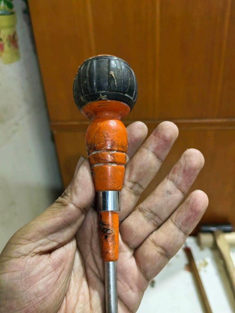 Philip Screwdriver - Vessel Ball Grip Through-Type Screwdriver. (Category: Home Improvement Tools & Accessories) located in Cebu City. Submitted by dudes_villanueva (Listing ID 1465176343, Image 3). Description: Philip Screwdriver - Vessel Ball Grip Through-Type Screwdriver. No. 2 Alloy Steel Model : Power SG - 100 📌 Featuring an orange and black ergonomic ball-gripe handle and a metal tang-thru shaft. 📌 Tried and tested. Marami ng Pinagdaanan 