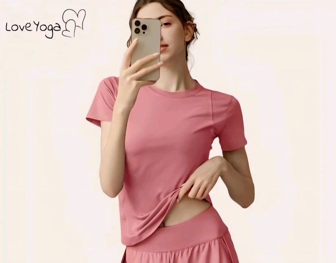 Pink active wear top (Category: Activewear) located in Manila. Submitted by red_06 (Listing ID 1465243804, Image 3). Description: fit small to medium.