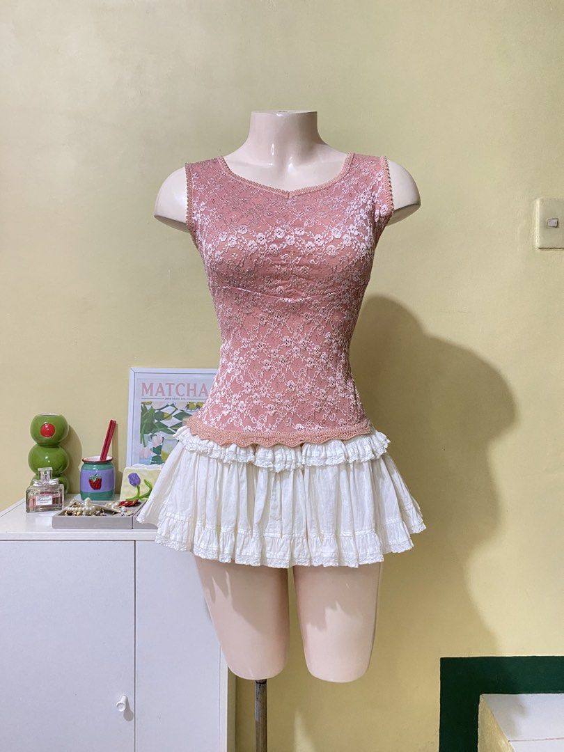 PINK LACE TOP (Category: Others Tops) located in Dasmarinas. Submitted by hannah.oakph (Listing ID 1465214082, Image 1). Description: small to medium.