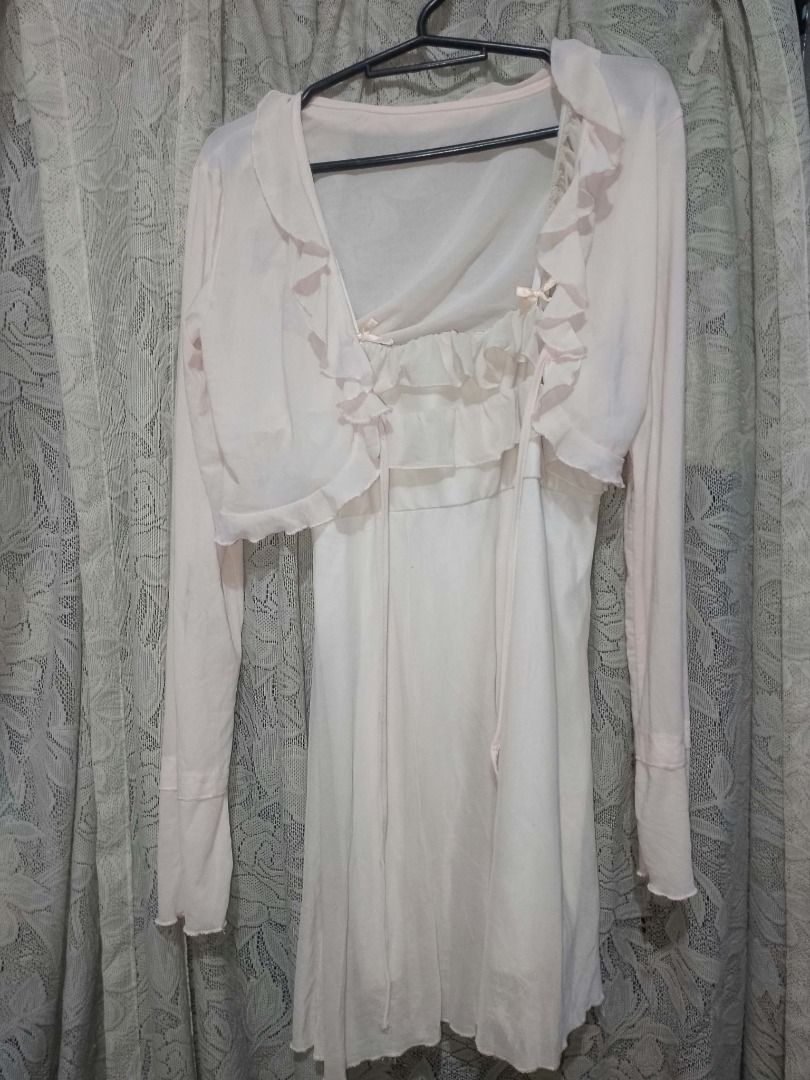 Pink Mini Dress + Bolero (Category: Dresses) located in Quezon City. Submitted by vanilyuh916 (Listing ID 1465236351, Image 1). Description: .
