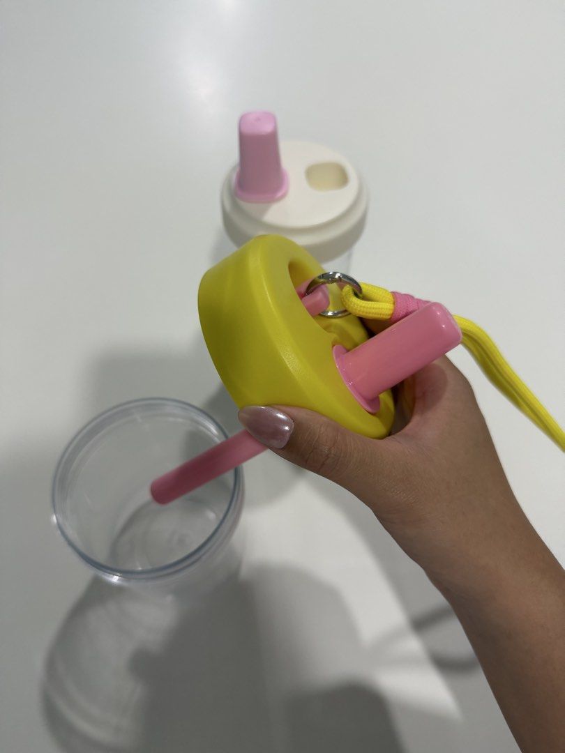 Plastic Sippy Cup Tumbler Matcha (Set) (Category: Water Bottles & Tumblers) located in Taguig. Submitted by lyzblle (Listing ID 1465302595, Image 2). Description: Buy at your own risk With a little bit of scratches.