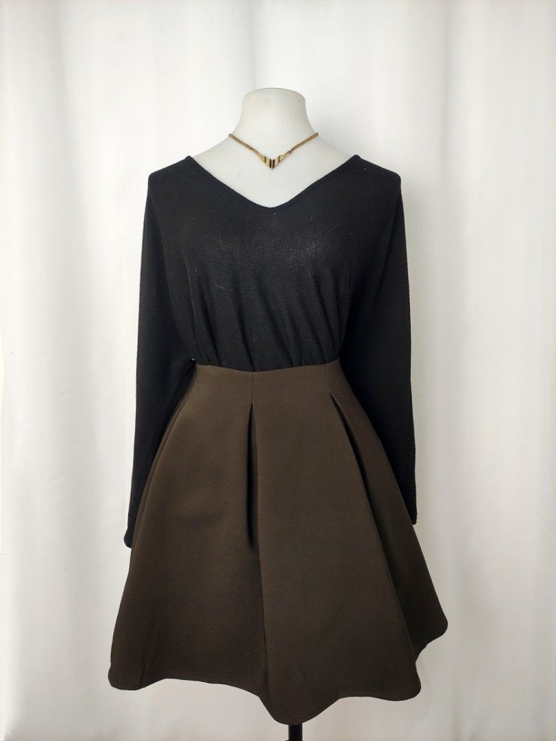 Plus Size Black Vneck Longsleeve Blouse Top (Category: Longsleeves) located in Caloocan City. Submitted by happystar.e0dc1b (Listing ID 1465200442, Image 2). Description: ⚠️PLEASE CLICK THE IMAGE TO SEE THE SIZE⚠️ FB PAGE: IPPEUNI AGASSI Location: Caloocan City ❌ No haggling ❌ No when worn ❌ No "more pics" ❌ No flaws, unless stated ❌ Request for specific measurements of neck, arm, shoulder etc will not be entertained.