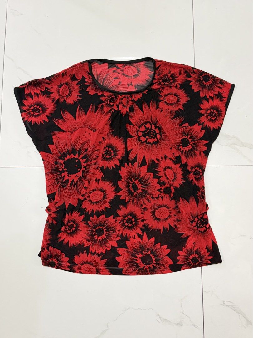 PLUS-SIZE Red & Black Sunflower Double-Layer Blouse (Category: Blouses) located in Caloocan City. Submitted by lovedbyzee (Listing ID 1465273171, Image 1). Description: ₊˚⊹♡ ➔ Size: XL to XXXL 🏷️ ୨୧ 𝑳𝒐𝒄𝒂𝒕𝒊𝒐𝒏: North Caloocan ୨୧ 𝑫𝒆𝒍𝒊𝒗𝒆𝒓𝒚: J&T / Lalamove ୨୧ 𝑷𝒂𝒚𝒎𝒆𝒏𝒕: Maribank / QR Ph .
