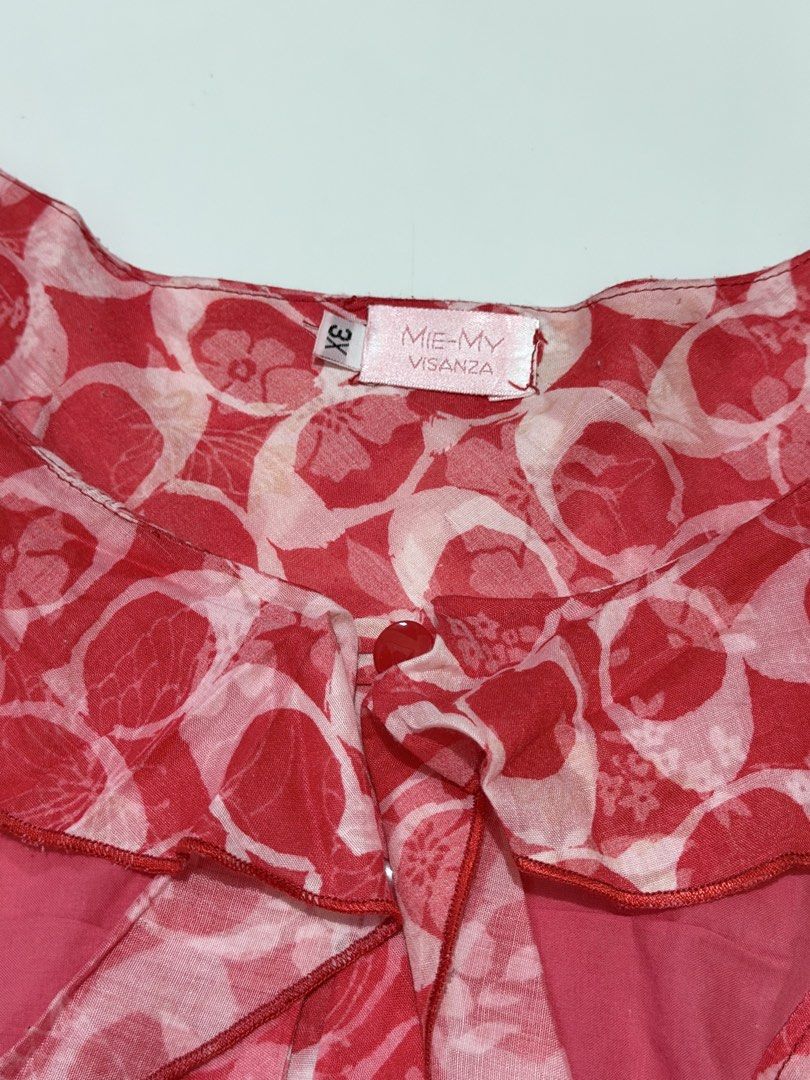 PLUS-SIZE: VISANZA Red Ruffle Coach Blouse (Category: Blouses) located in Caloocan City. Submitted by lovedbyzee (Listing ID 1465257601, Image 2). Description: ₊˚⊹♡ ➔ Size: XL to XXXL 🏷️ ₊˚⊹♡ ➔ Brand: Visanza ₊˚⊹♡ ➔ High quality, breathable fabric! ❤️ ୨୧ 𝑳𝒐𝒄𝒂𝒕𝒊𝒐𝒏: North Caloocan ୨୧ 𝑫𝒆𝒍𝒊𝒗𝒆𝒓𝒚: J&T / Lalamove ୨୧ 𝑷𝒂𝒚𝒎𝒆𝒏𝒕: Maribank / QR PhBreathable fabric! .