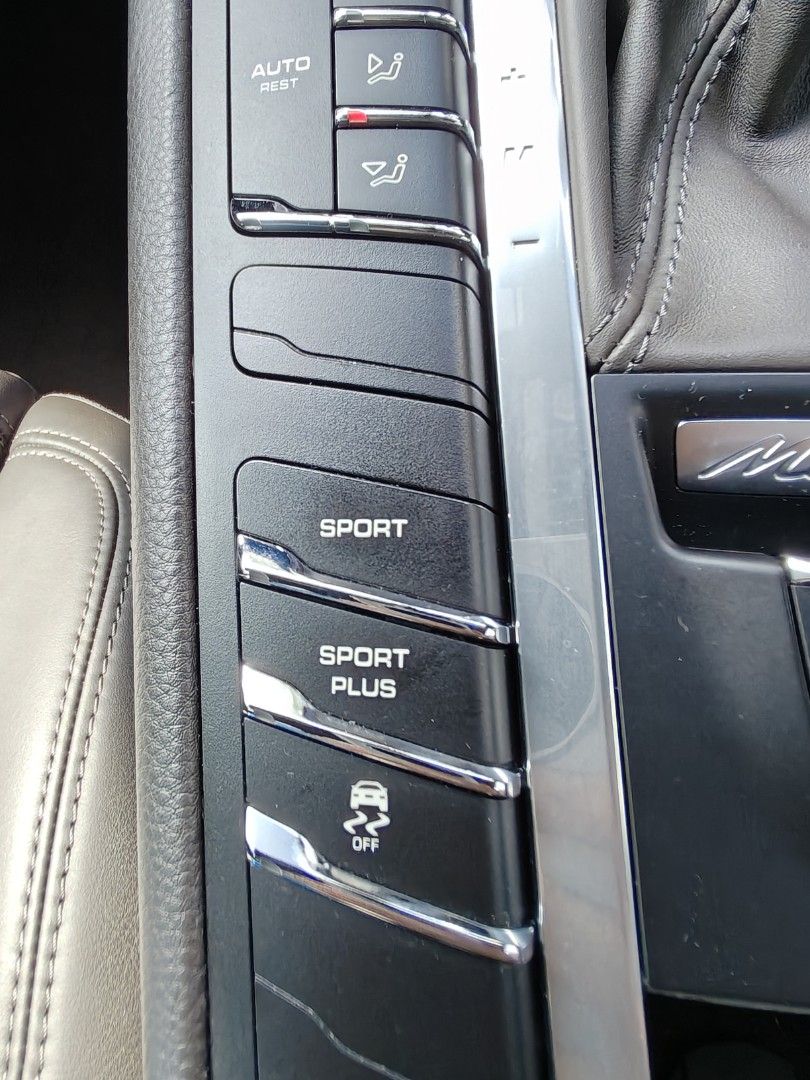Porsche Macan PDK 2.0 (A) (Category: Used Cars) located in Singapore. Submitted by nickel2121 (Listing ID 1460921759, Image 2). Description: I am the direct owner. Not keen in consignment.selling with car plate SPM51U or SMC51H ( let u choose) 2nd owner and Porsche maintained since day 1. Quality control and Vehicle health check done on 21st Sept 2026 in Porsche Singapore. Jan 2026 Roof lining,Wishbone.CV joints. Lower arms Aug 2026 Speed sensors