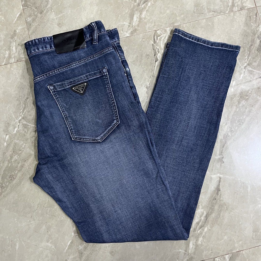 PRADA DENIM JEANS (Category: Luxury Apparel) located in Marikina City. Submitted by arniejane23 (Listing ID 1465347684, Image 1). Description: PRADA DENIM JEANS SIZE 34 DIMENSION waistline - 34-35 length - 41.5 NO ISSUE/NO FLAWS EXCELLENT CONDITION!! 📩📩📩.