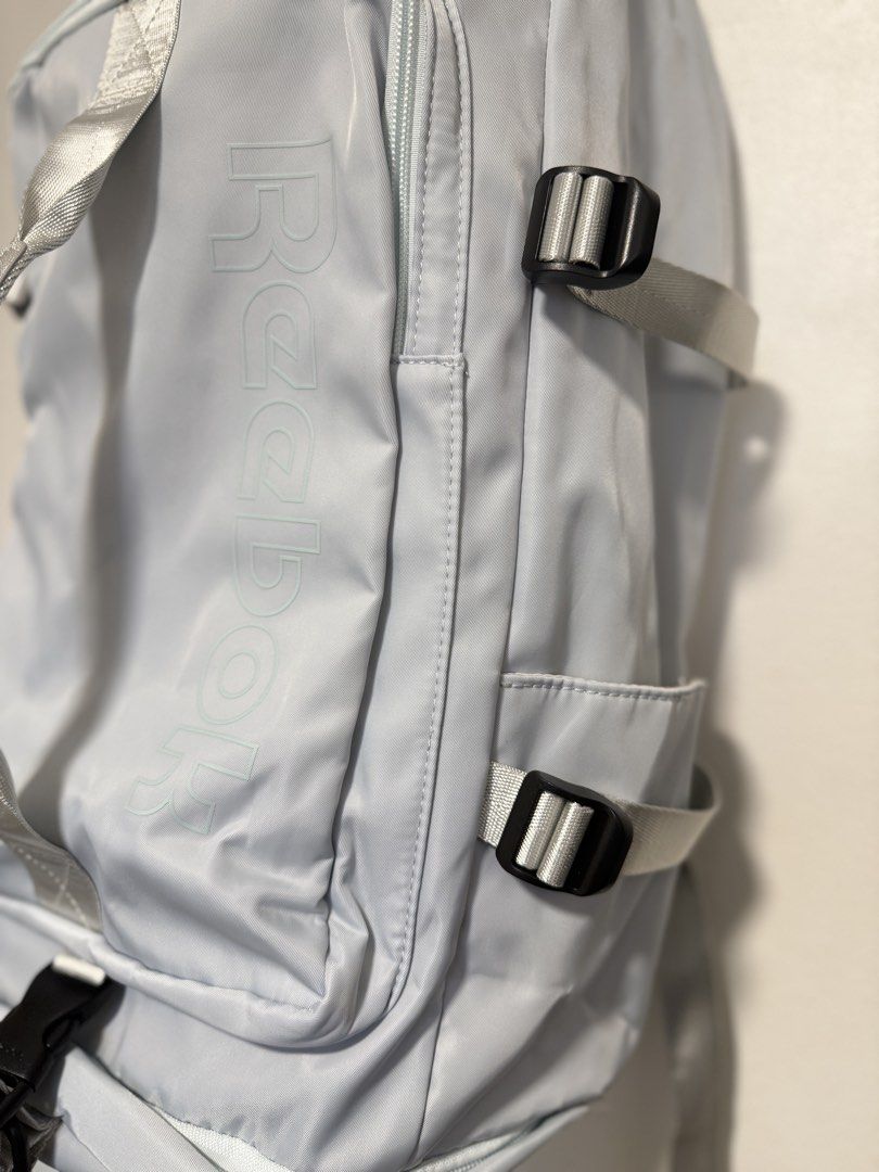 Pre-Order Reebok Multi-functional Large Capacity Backpack Backpack Anti Theft Design (Category: Backpacks) located in Caloocan City. Submitted by elle0001 (Listing ID 1465242720, Image 2). Description: 🚨HELLO! THIS IS FOR PRE-ORDER Brand: Reebok - Available colors: Light Blue, Midnight Black, Cream, Light Pink - 39L Large Capacity - Spacious main interior with organized inner pockets and laptop/tablet sleeve with strap - Brand new with tags Expe