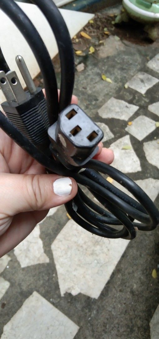 Printer chord (Category: Other Gadgets) located in Quezon City. Submitted by eidorableshop (Listing ID 1465196626, Image 2). Description: .